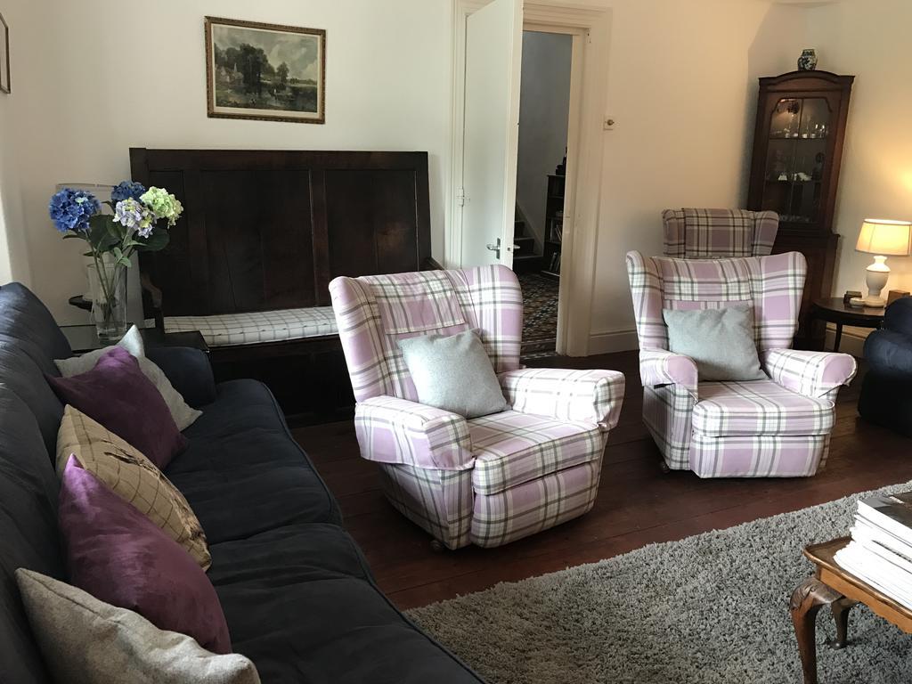 Ty Mawr Hotel Лланбедр Экстерьер фото