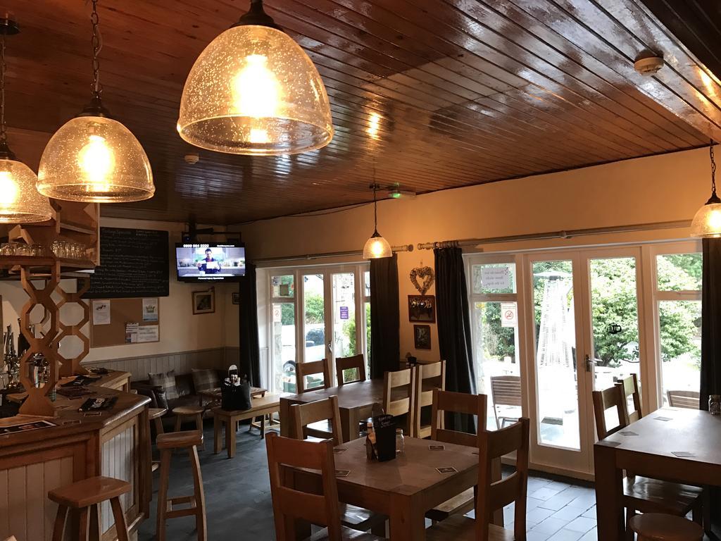 Ty Mawr Hotel Лланбедр Экстерьер фото